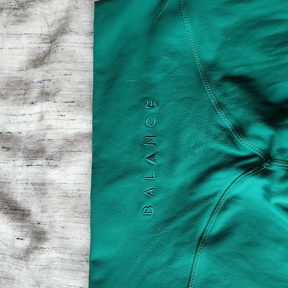 Balance Athletica Cloud Legging - Picture 3 of 3